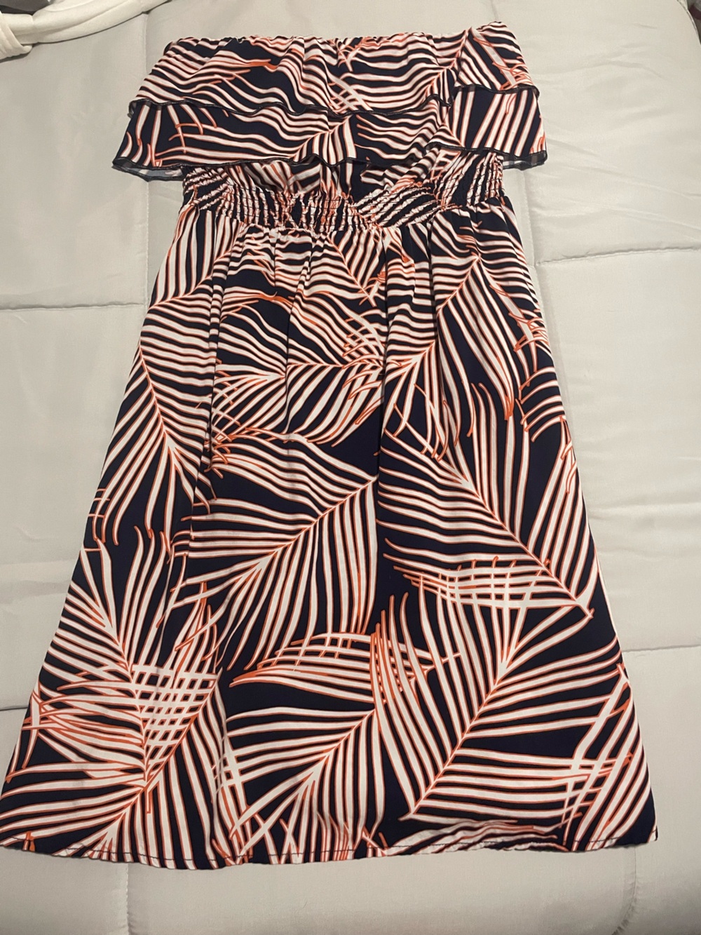 crown & ivy Navy and Coral Leaf-Print Maxi Skirt
